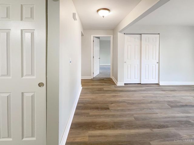 290 Shaker Court, Delhi Twp, OH 45238