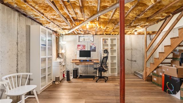 200 Post Road 610, Warwick, RI 02888