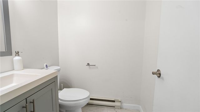 200 Post Road 610, Warwick, RI 02888