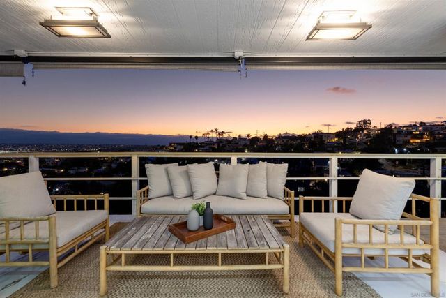 1694 Torrance St, San Diego, CA 92103