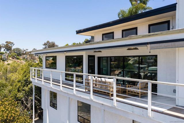 1694 Torrance St, San Diego, CA 92103