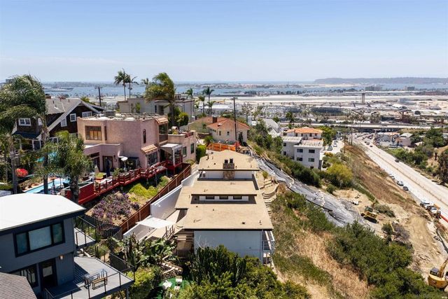 1694 Torrance St, San Diego, CA 92103