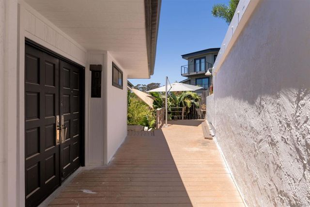 1694 Torrance St, San Diego, CA 92103