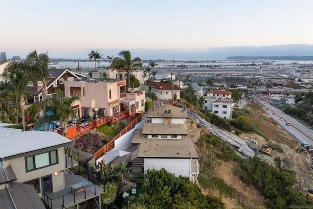 1694 Torrance St, San Diego, CA 92103