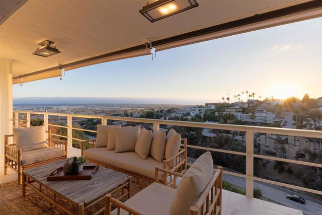 1694 Torrance St, San Diego, CA 92103
