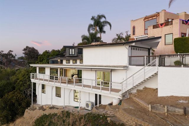 1694 Torrance St, San Diego, CA 92103