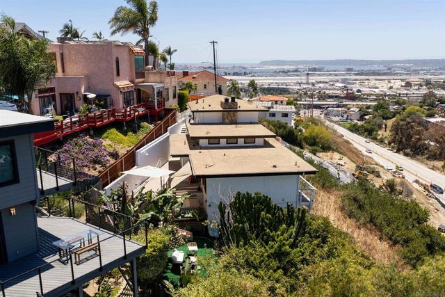 1694 Torrance St, San Diego, CA 92103