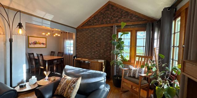 4630 Colfax Avenue N, Minneapolis, MN 55412