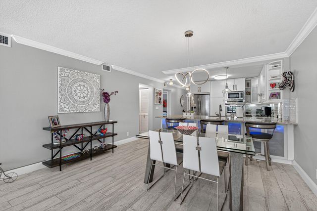 9200 Fairbanks Lane 1, Boca Raton, FL 33496