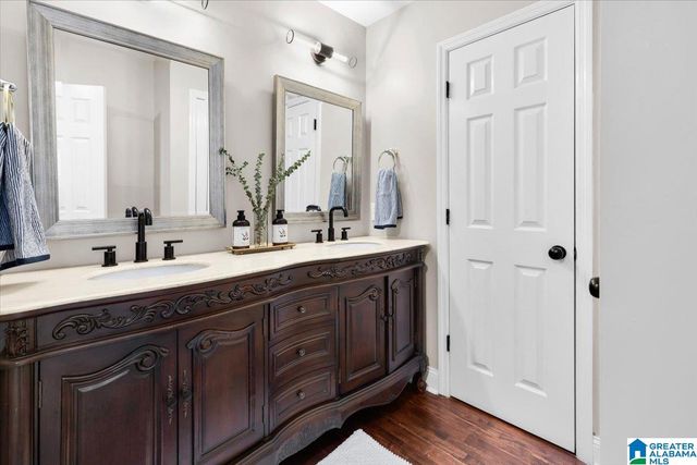 2075 CROSSCREST DRIVE, Hoover, AL 35244