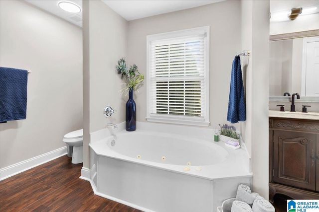 2075 CROSSCREST DRIVE, Hoover, AL 35244