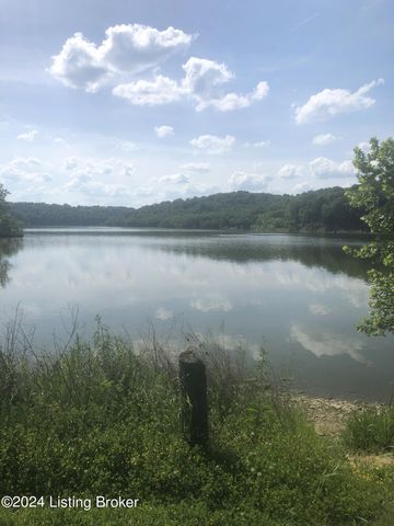 6 S Chowning Ln, Bloomfield, KY 40008