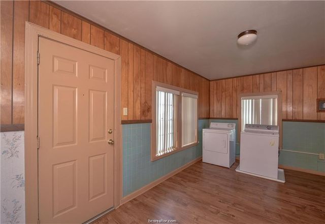 4339 Fm 974, Bryan, TX 77808