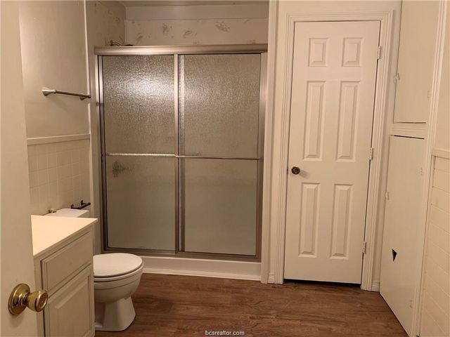 4339 Fm 974, Bryan, TX 77808