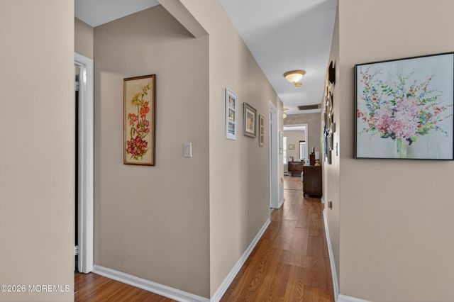 38 Mansfield Avenue, Manchester, NJ 08759