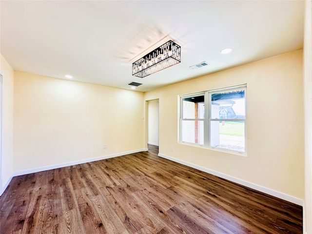 6300 Lumley Road, Mesquite, TX 75181