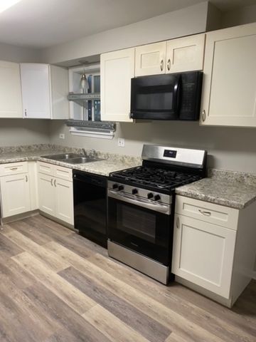 4263 W 81st Street, Chicago, IL 60652