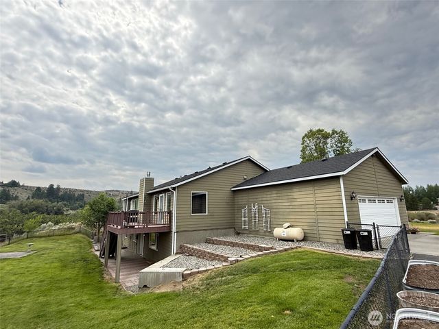 5 River Overlook, Omak, WA 98841