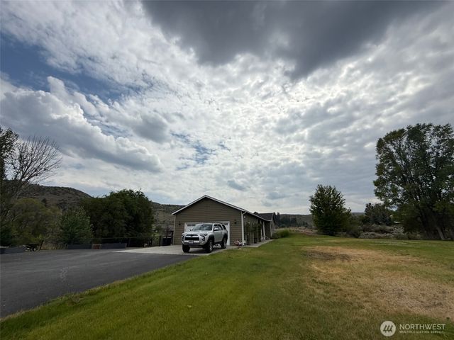 5 River Overlook, Omak, WA 98841