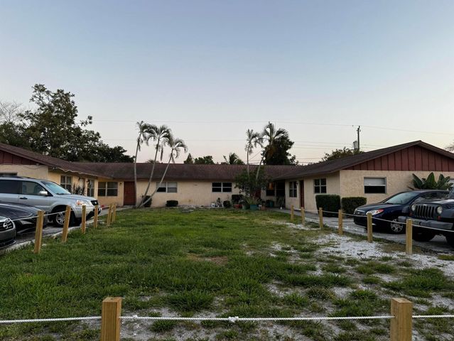 1794 Juno Road 5, North Palm Beach, FL 33408