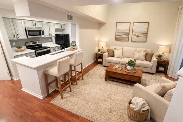 5840 Spring Valley Road 602, Dallas, TX 75254