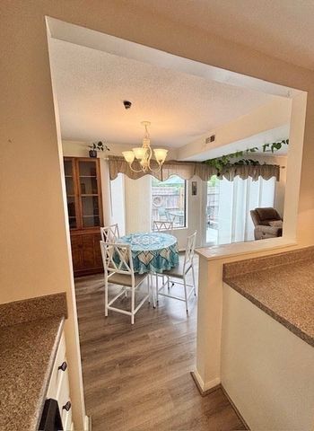 272 Greenbrook Drive 272, Stoughton, MA 02072