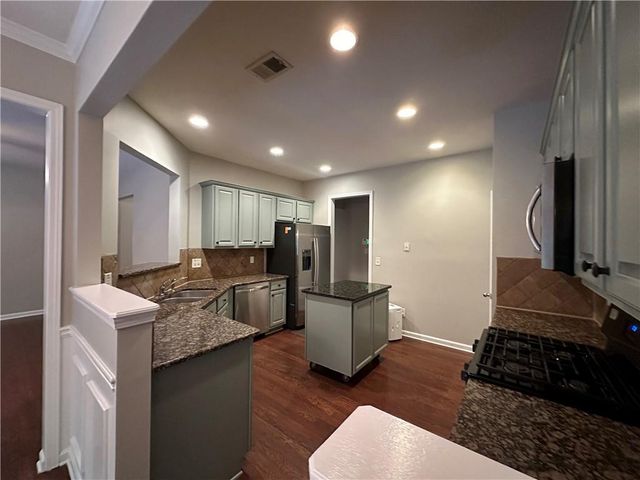 1465 Winshire Cove, Alpharetta, GA 30004