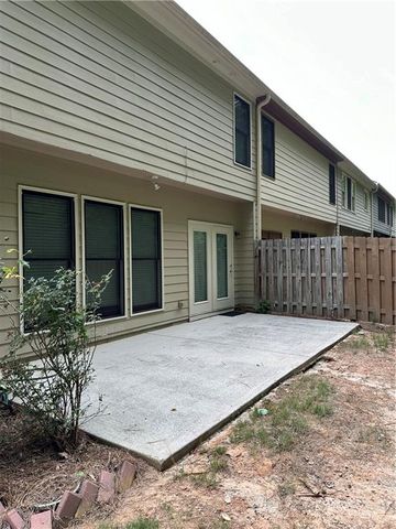 1465 Winshire Cove, Alpharetta, GA 30004
