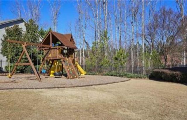 1465 Winshire Cove, Alpharetta, GA 30004