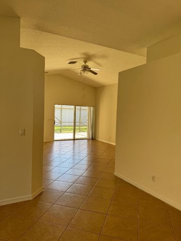 12082 Roma Road, Boynton Beach, FL 33437