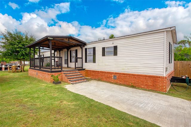 5779 Road 3550, Cleveland, TX 77327