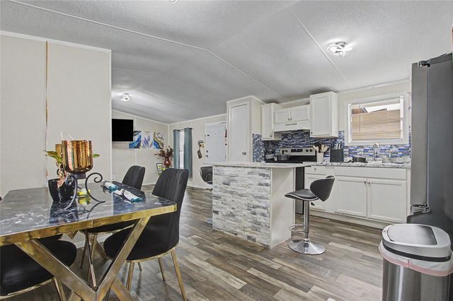 5779 Road 3550, Cleveland, TX 77327