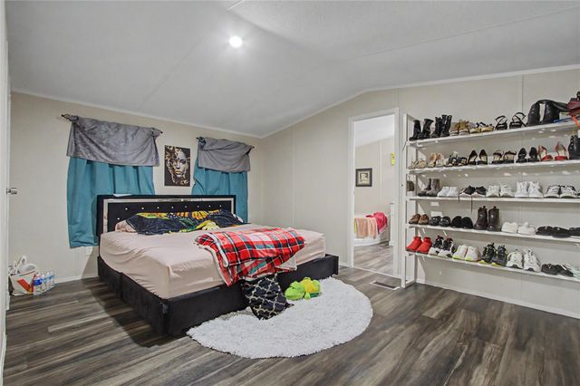 5779 Road 3550, Cleveland, TX 77327