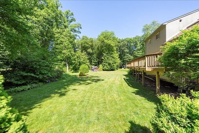 7 Hundred Oaks Ln, Ashland, MA 01721