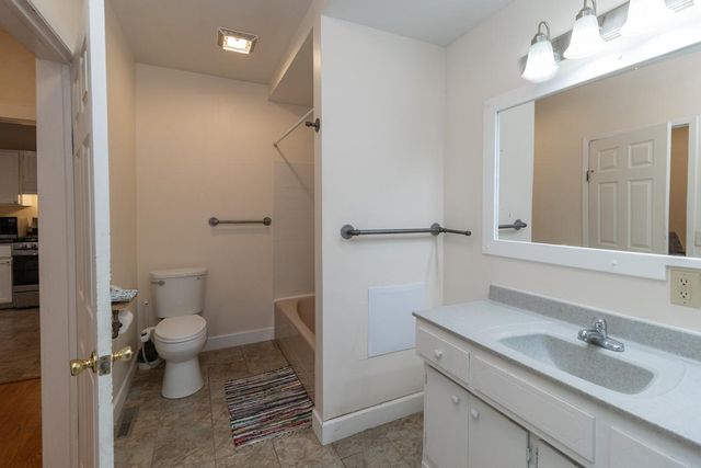 83 King Street E, Saint Paul, MN 55107