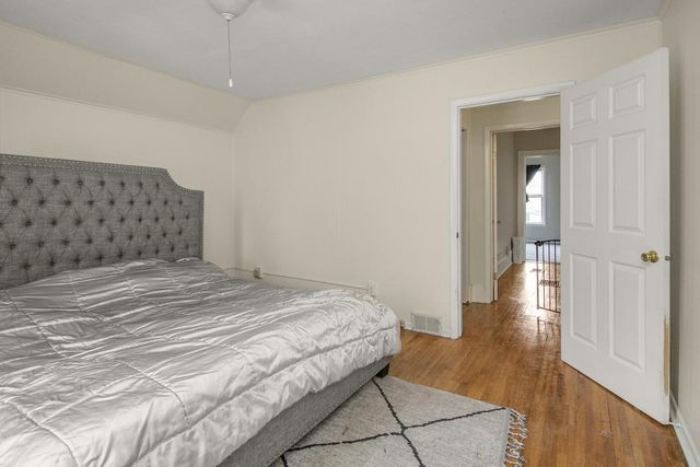 83 King Street E, Saint Paul, MN 55107