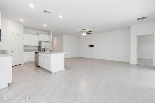 947 Remington Green Drive SE, Palm Bay, FL 32909