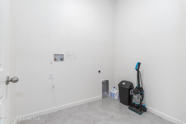 947 Remington Green Drive SE, Palm Bay, FL 32909