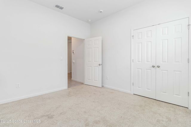 947 Remington Green Drive SE, Palm Bay, FL 32909