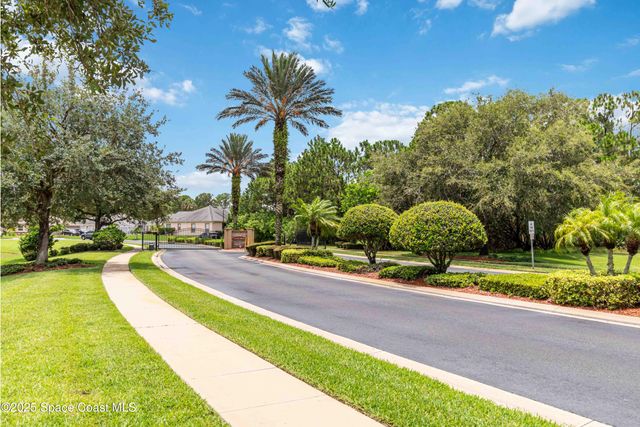 947 Remington Green Drive SE, Palm Bay, FL 32909