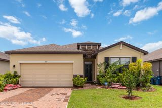 947 Remington Green Drive SE, Palm Bay, FL 32909