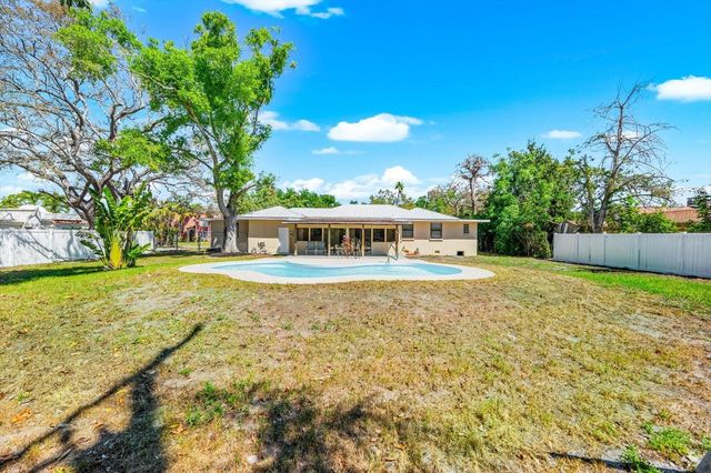 7807 SENRAB DRIVE, Bradenton, FL 34209