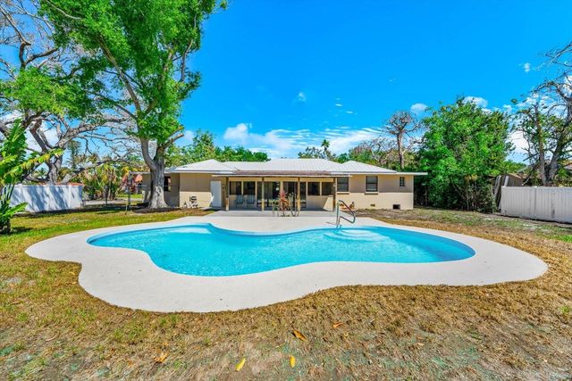 7807 SENRAB DRIVE, Bradenton, FL 34209