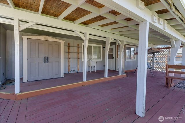 11920 4th Avenue E, Tacoma, WA 98445