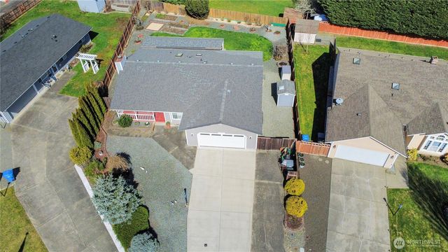 11920 4th Avenue E, Tacoma, WA 98445