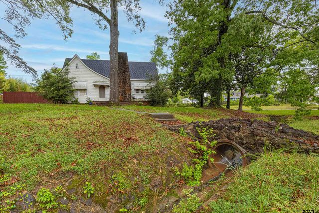 702 E North St, Kilgore, TX 75662