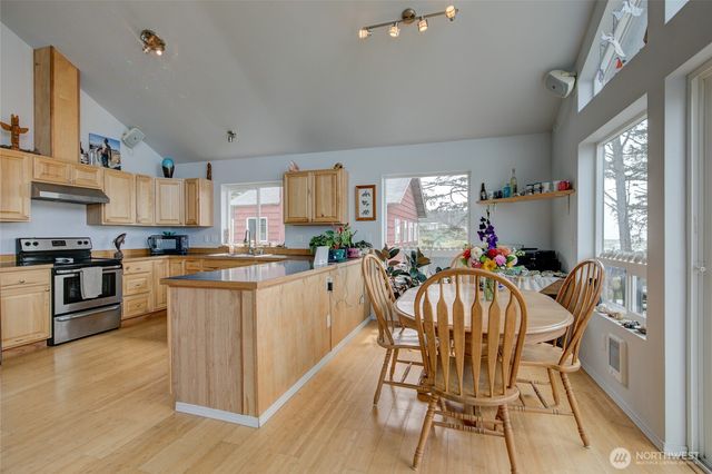 45 S Third Street, Pacific Beach, WA 98571