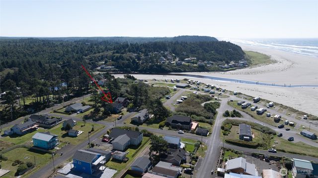 45 S Third Street, Pacific Beach, WA 98571