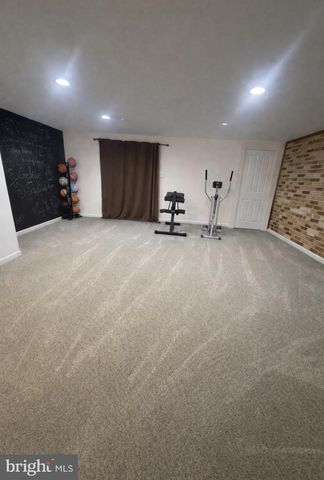 8415 SNOWDEN OAKS PL, Laurel, MD 20708