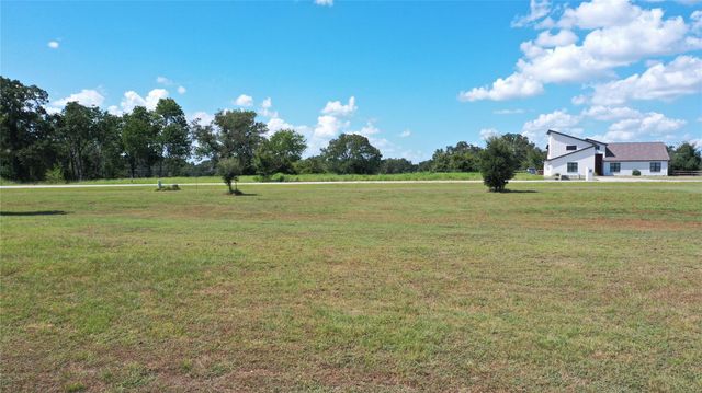 10239 Henley Cove, Iola, TX 77861